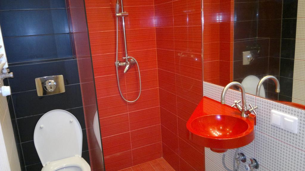Studiospanie Studio Kapitana Z Balkonem Na Parterze Danzig Zimmer foto
